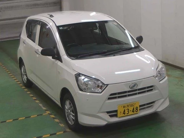 Daihatsu Mira e:S LA360S 2020
